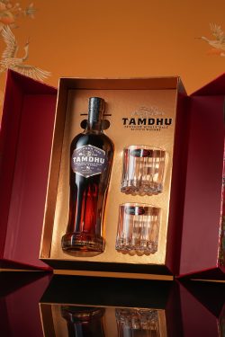 Hộp Quà Tặng Whisky Tamdhu 18 Thuận Buồm Xuôi Gió