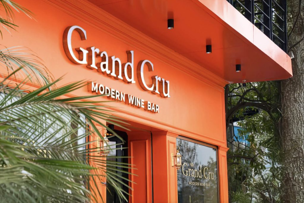 Grand Cru Modern Wine Bar - Điểm đến mới cho tín đồ yêu vang khu vực Tây Hồ