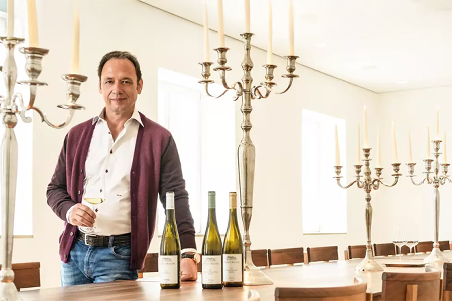 Chân dung Markus Molitor - Người đặt chuẩn mực cho rượu vang Riesling Đức