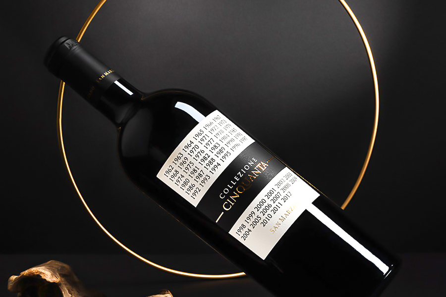 Collezione Cinquanta Vino Rosso d’Italia: Chai vang biểu tượng của San Marzano