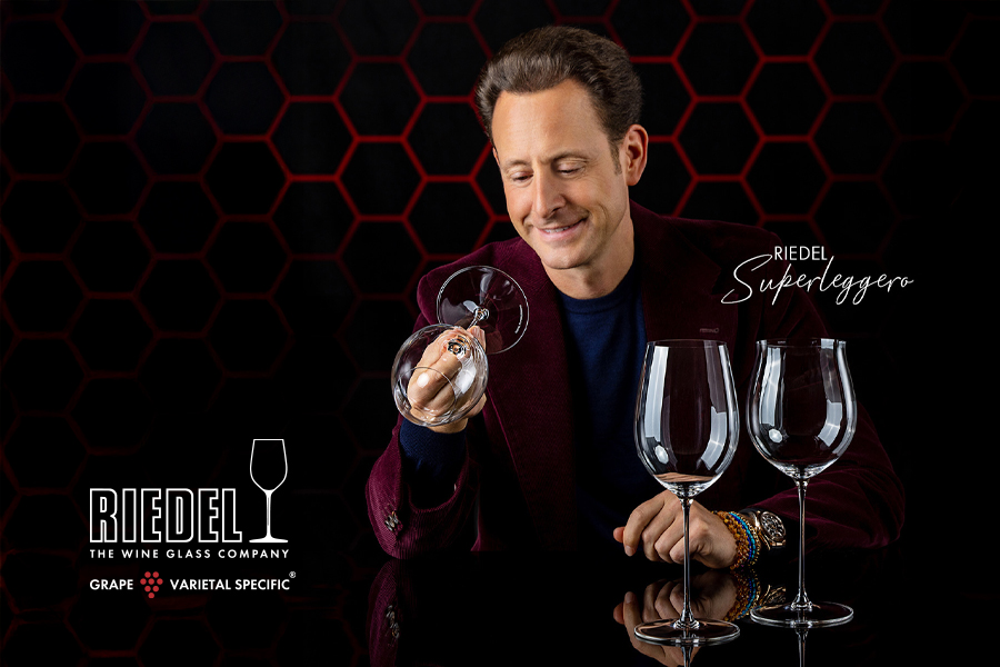 CEO thế hệ thứ 11 của thương hiệu nổi tiếng toàn cầu RIEDEL, Maximilian J. Riedel - Người đặt nền móng cho lĩnh vực ly pha lê chuyên biệt dành riêng cho rượu vang