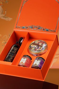 Hộp Quà Tặng Tết Phát Tài Treana Red