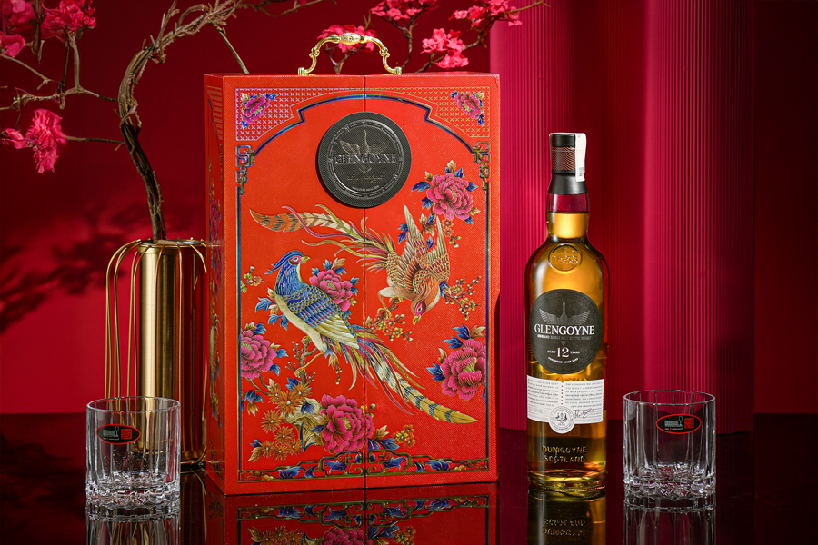 Hộp quà tặng whisky là gợi ý quà tặng lý tưởng cho các đối tác quan trọng