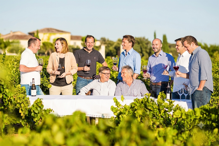 Château de Beaucastel được dẫn dắt bởi các thành viên từ gia tộc Perrin